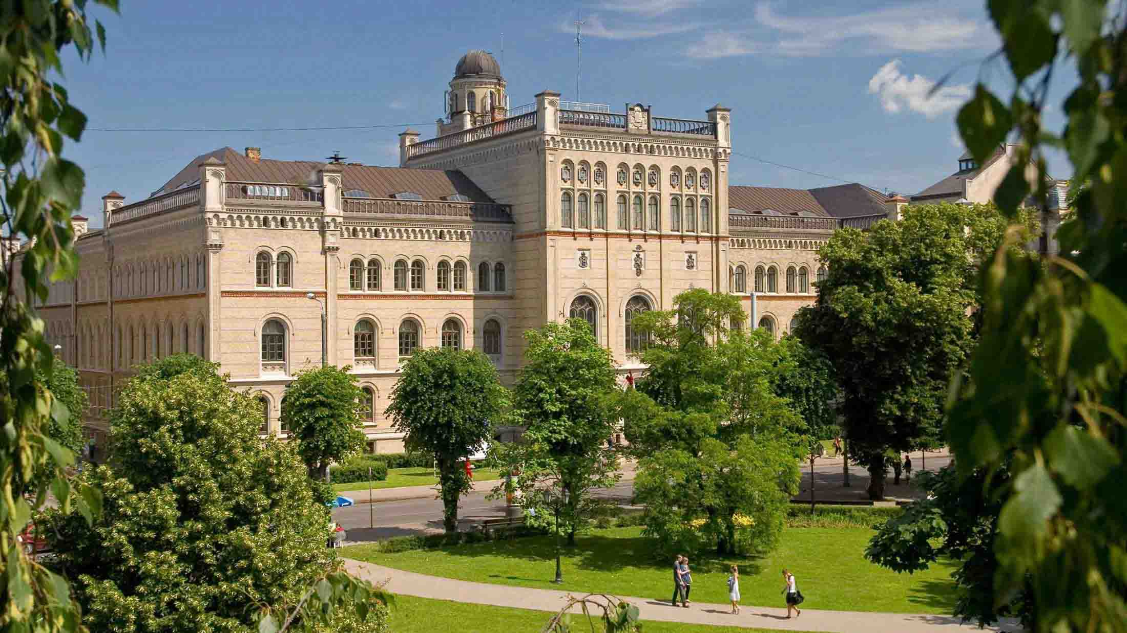 Латвийский университет проводит 15-ую международную исследовательскую конференцию для студентов факультетов педагогики, психологии и искусства.